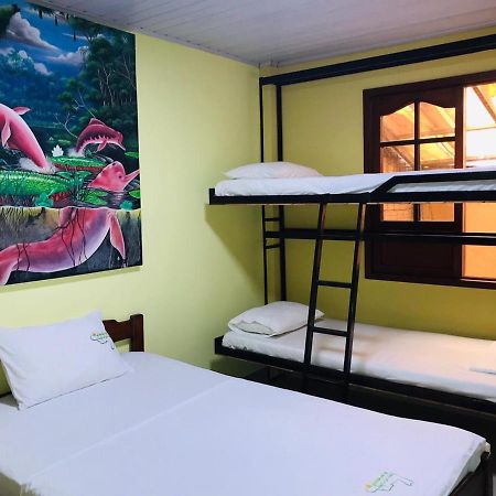 Hostal La Esperanza Leticia Exterior photo