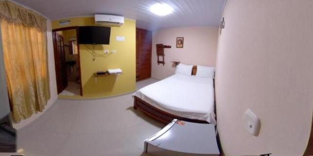 Hostal La Esperanza Leticia Room photo
